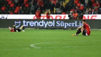 - Gaziantep FK: 0 - Corendon Alanyaspor: 3