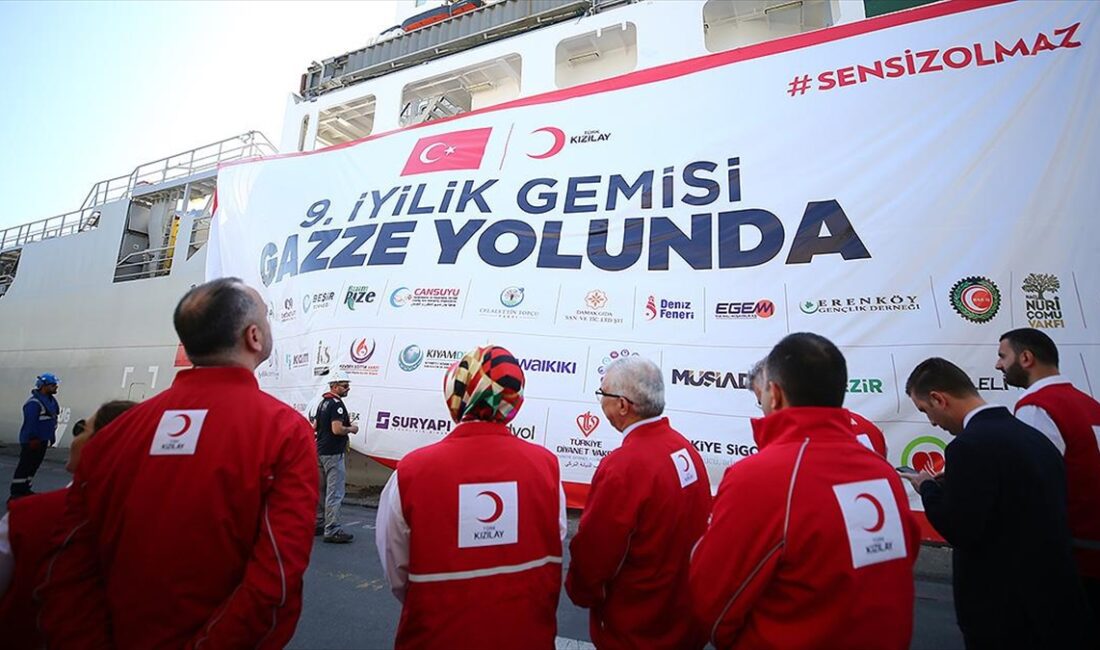 Türk Kızılay tarafından Gazze'ye ulaştırılması için hazırlanan 3 bin 774