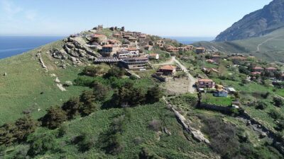 Türkiye'nin önemli doğa ve deniz turizmi merkezlerinden Çanakkale'nin Gökçeada ve