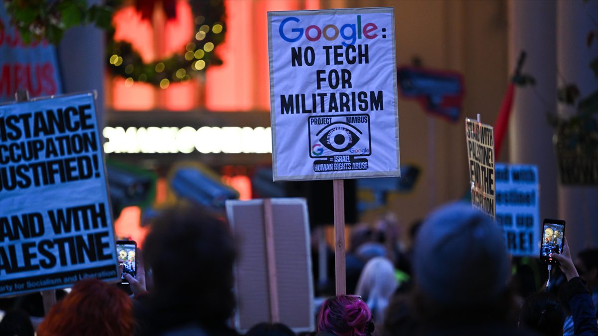 Google'ın, New York ve California'daki ofislerinde firma ile İsrail arasında