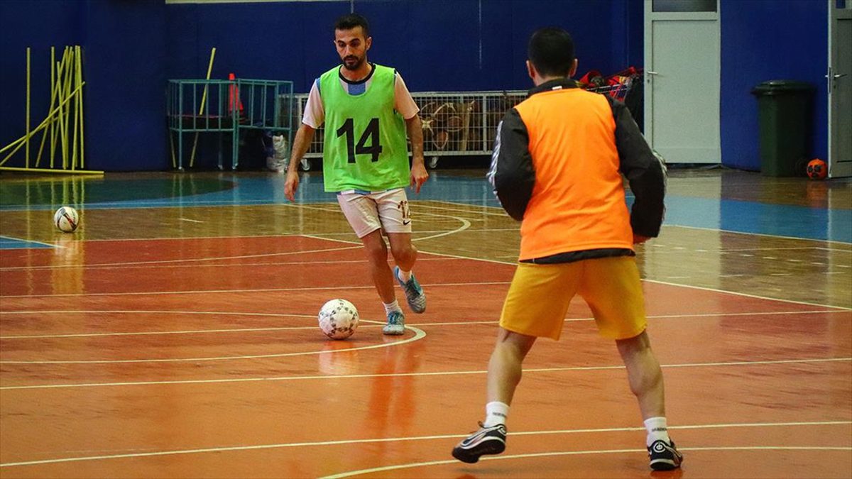 Türkiye Görme Engelliler Spor Federasyonu Futsal B2-B3 Milli Takımı oyuncusu
