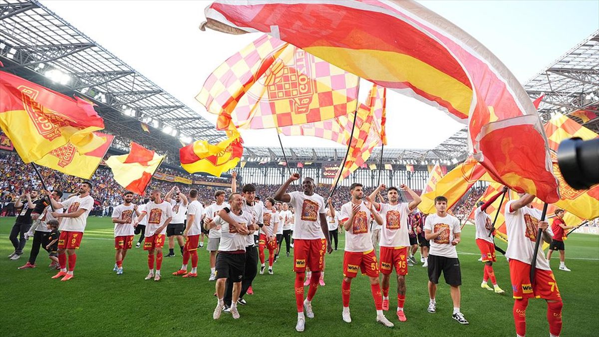 Göztepe, toplamda 30 sezon yer aldığı Süper Lig'e 6. kez