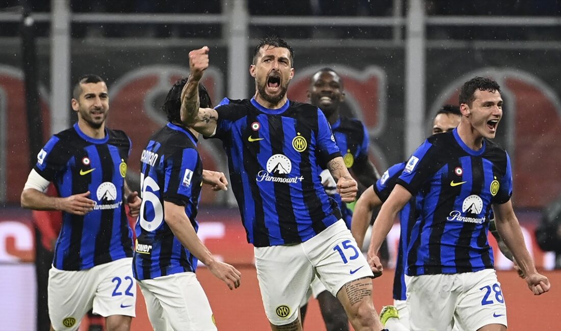 İtalya Birinci Futbol Ligi'nde (Serie A) oynanan derbi karşılaşmasında, Inter