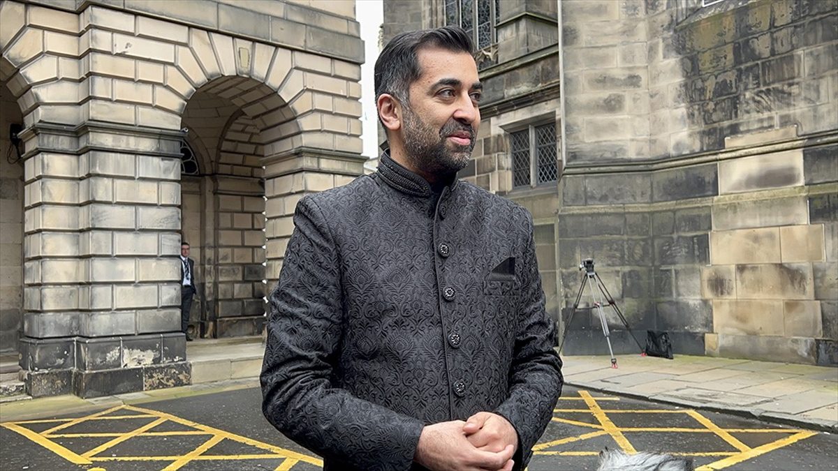 İskoçya Bölgesel Başbakanı ve İskoçya Ulusal Partisinin (SNP) lideri Hamza