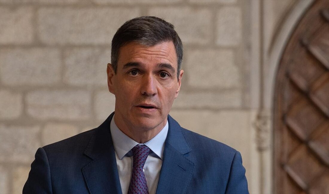 İspanya Başbakanı Pedro Sanchez, Filistin devletini yazdan önce tanıyacaklarını duyurdu.