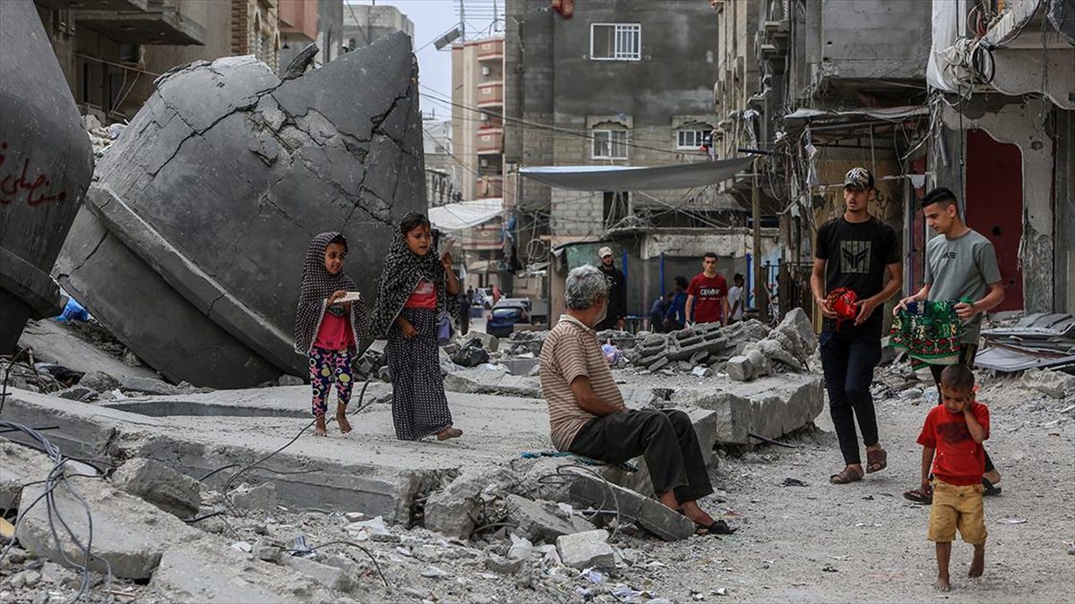 İsrail'in 7 aydır karadan ve havadan saldırılarıyla yerle bir ettiği,
