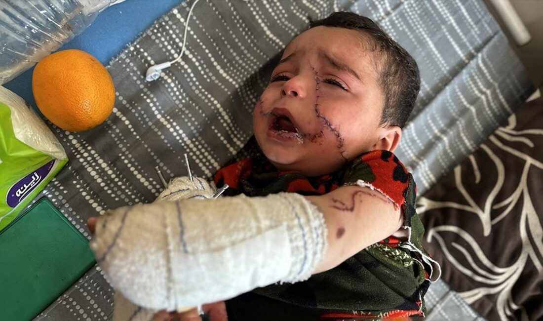 İsrail ordusunun Gazze Şeridi'ndeki Nusayrat Mülteci Kampı'na düzenlediği saldırıda ciddi