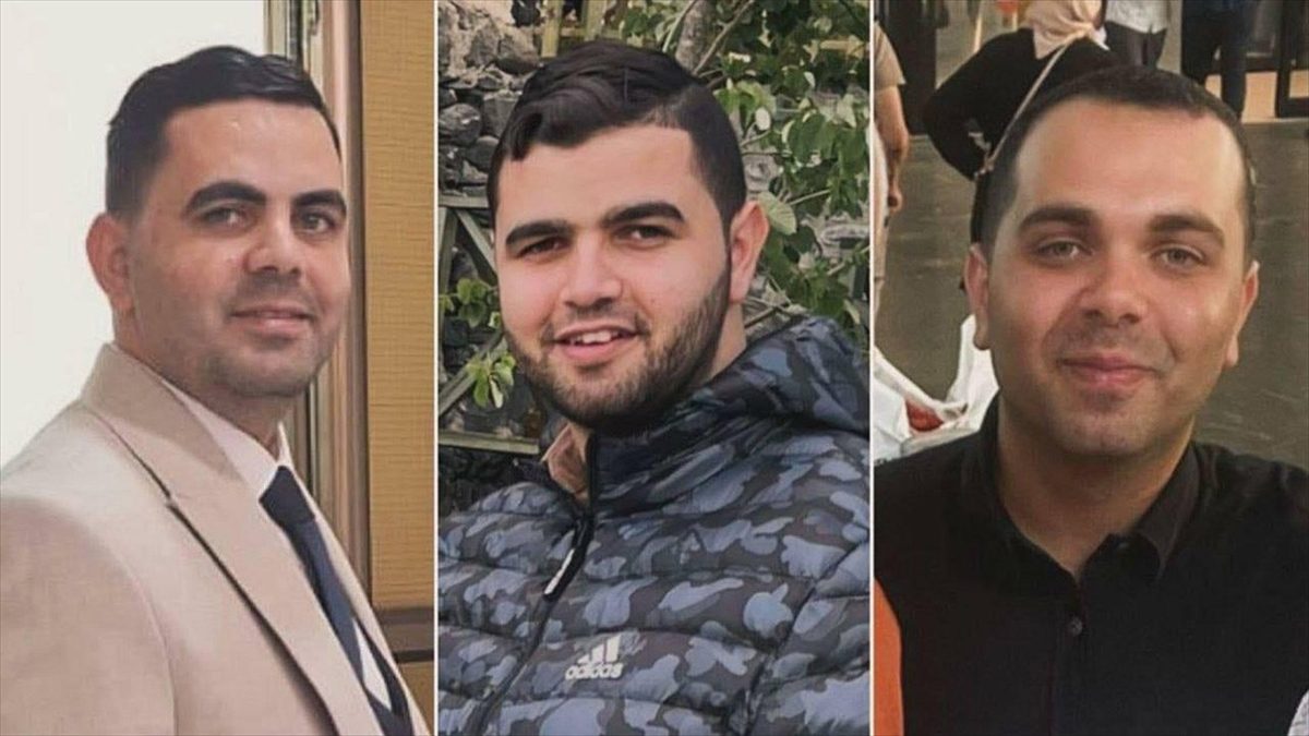 İsrail'in Gazze kentinin batısındaki Eş-Şati Mülteci Kampı'nda hareket halindeki bir
