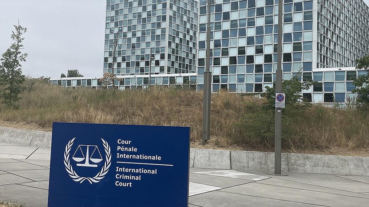 İsrailli yetkililer, Uluslararası Ceza Mahkemesi’nin “gizli tutuklama kararı” çıkarmasından endişe ediyor