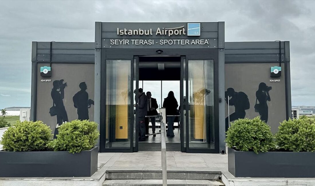 İstanbul Havalimanı işletmecisi İGA'nın havacılık fotoğrafçılığına ilgi duyanlar için 2021