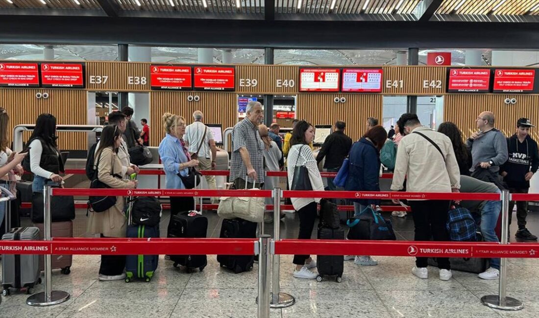 Ramazan Bayramı'nın 9 günlük tatilini memleketlerinde, tatil bölgelerinde ve yurt