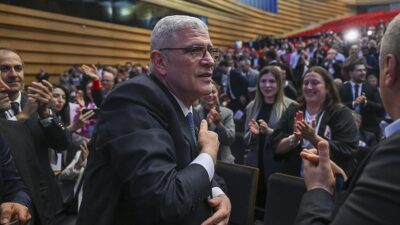 İYİ Parti 5. Olağanüstü Kurultayı'nın üçüncü turunda 611 delegenin oyunu