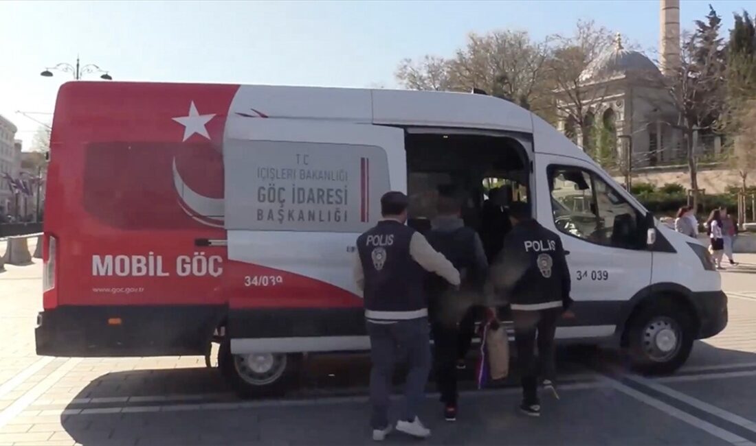 İçişleri Bakanı Ali Yerlikaya, "Kalkan-19" operasyonlarında 1177 düzensiz göçmenin yakalandığını