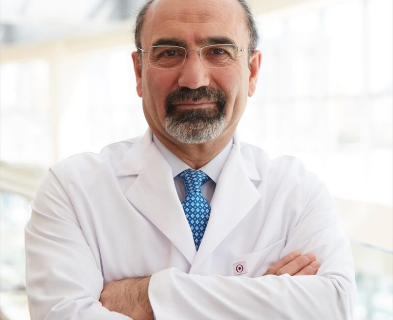 İSTANBUL (AA) – Medicana International İstanbul Hastanesi Kardiyoloji Bölümü'nden Prof.