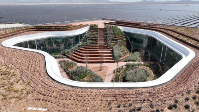 Görüntüsü dolayısıyla "Vaha" olarak isimlendirilen Kalyon Güneş Enerjisi Santrali SCADA