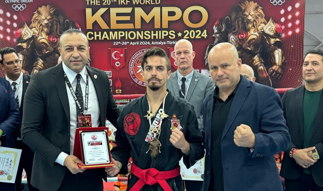 Kempo IKF Dünya Şampiyonası, Antalya'da başladı ANTALYA (AA) – Antalya'nın ev sahipliğini yaptığı Kempo IKF Dünya