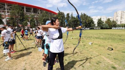 ANTALYA (AA) – Uluslararası Kahraman Bagatır İlkbahar Okları Turnuvası'nda Klasik