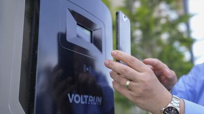 Türkiye'de elektrikli araç kullanıcı sayısının artmasıyla altyapısı gelişen şarj ünitelerinin