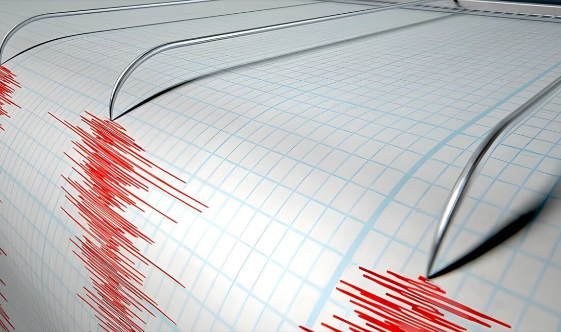 Malatya'nın Battalgazi ilçesinde saat 00.09'da 4,3 büyüklüğünde deprem meydana geldi.