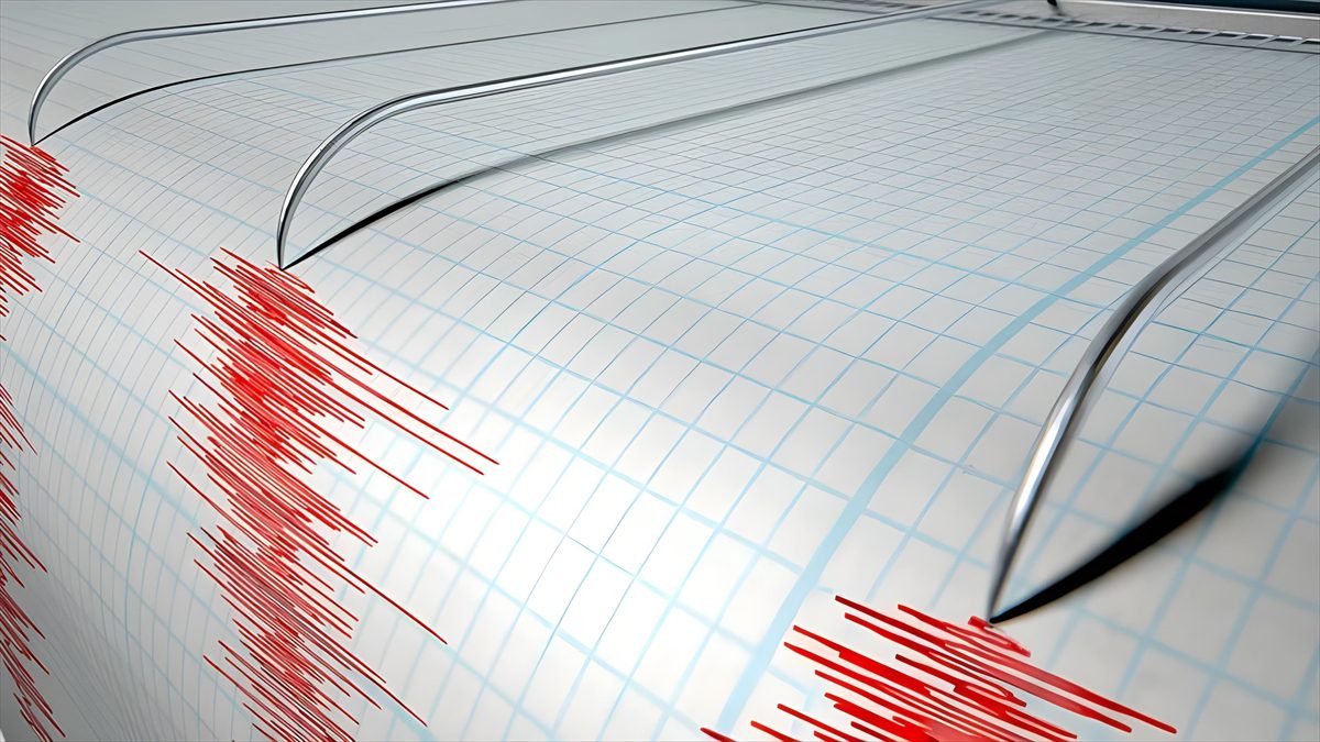 Malatya'nın Battalgazi ilçesinde saat 00.09'da 4,3 büyüklüğünde deprem meydana geldi.