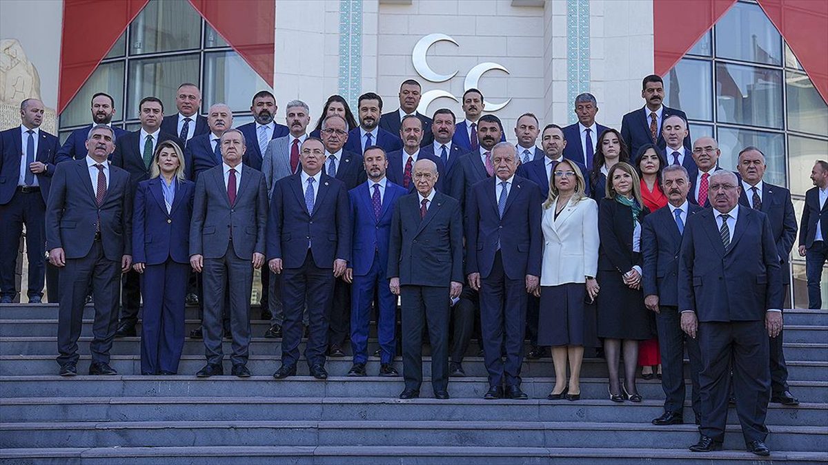 Merkez Yönetim Kurulu toplantısında belirlenen partinin 15 kişiden oluşan Başkanlık
