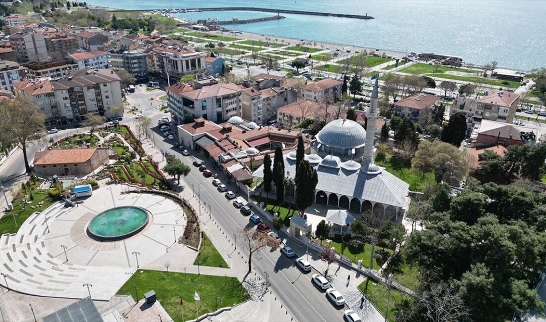 Osmanlı'nın hüküm sürdüğü coğrafyada pek çok bölgede sayısız eser bırakan