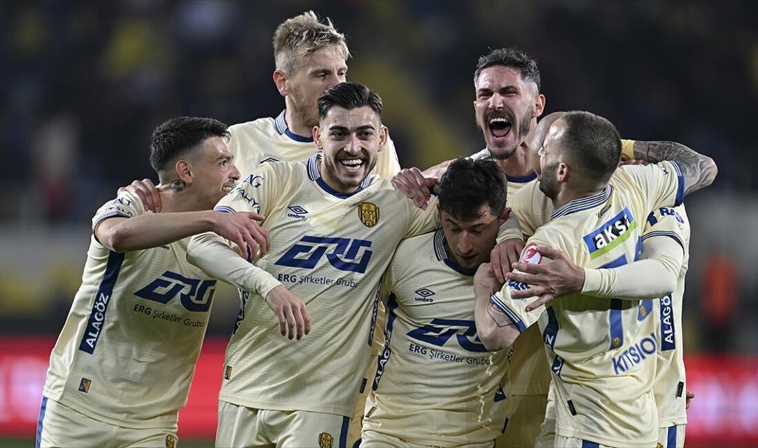 MKE Ankaragücü, Ziraat Türkiye Kupası'nda üst üste ikinci kez yarı