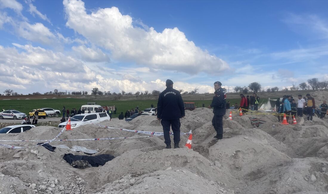 Niğde'de patates deposu yapımında meydana gelen göçükte 2 kişi hayatını