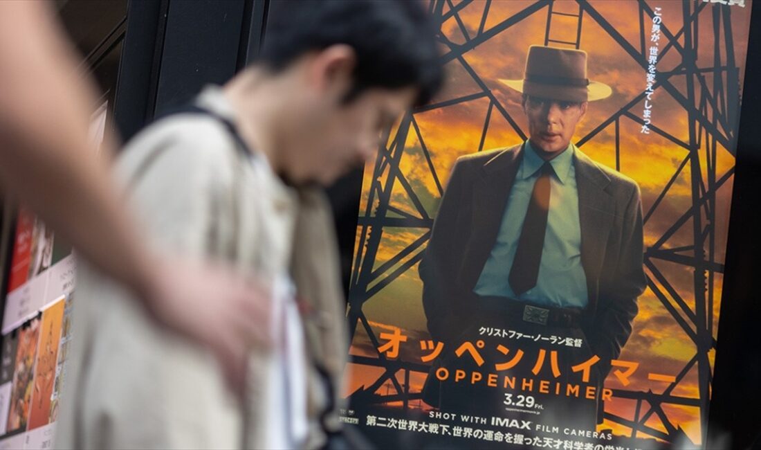 Japonya'da halk, 79 yıl önce kentlerini yerle bir eden atom