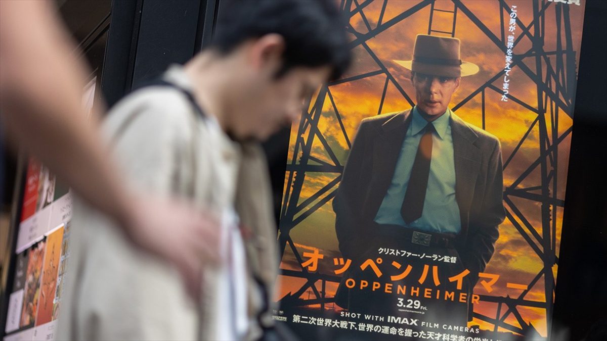 Japonya'da halk, 79 yıl önce kentlerini yerle bir eden atom