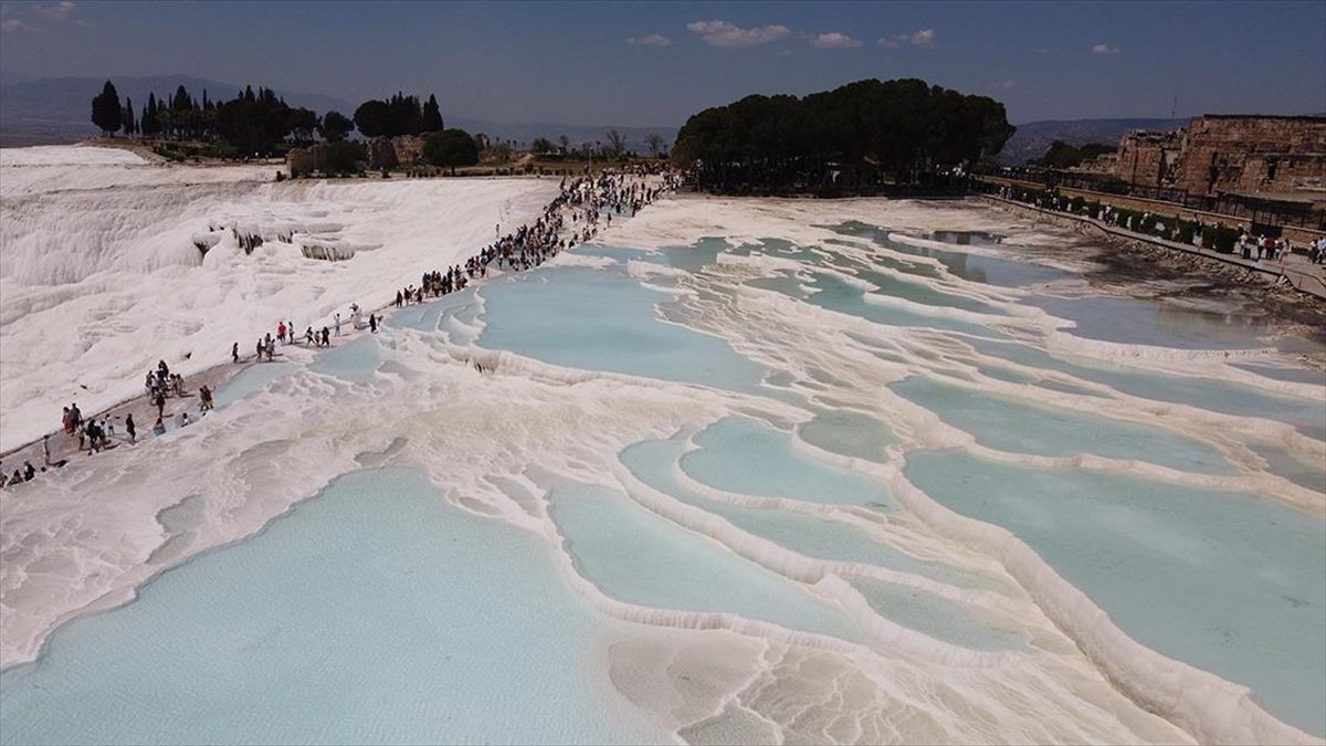 DENIZLI (AA) – Türkiye’nin önemli turistik merkezleri arasında yer alan