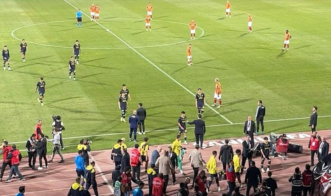 PFDK, Fenerbahçe'nin Süper Kupa maçında sahadan çekilmesi nedeniyle 3-0 hükmen