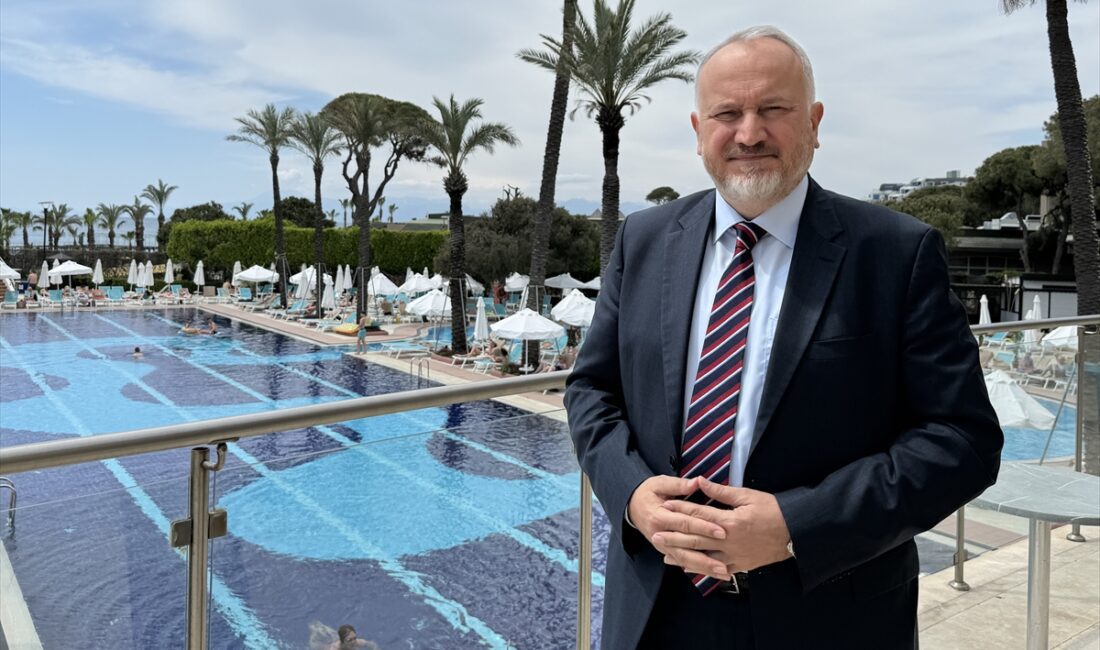 ANTALYA (AA) – AYŞE YILDIZ – Ramazan Bayramı tatili Antalya'da