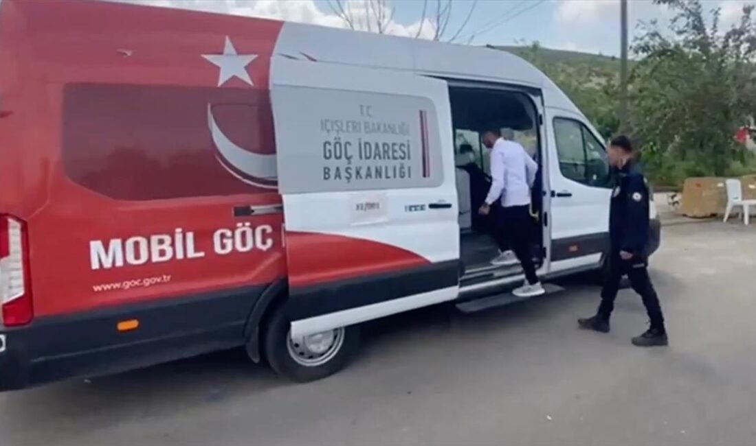 İçişleri Bakanı Ali Yerlikaya, Ramazan Bayramı tatilinde "Kalkan-20" denetimleri kapsamında