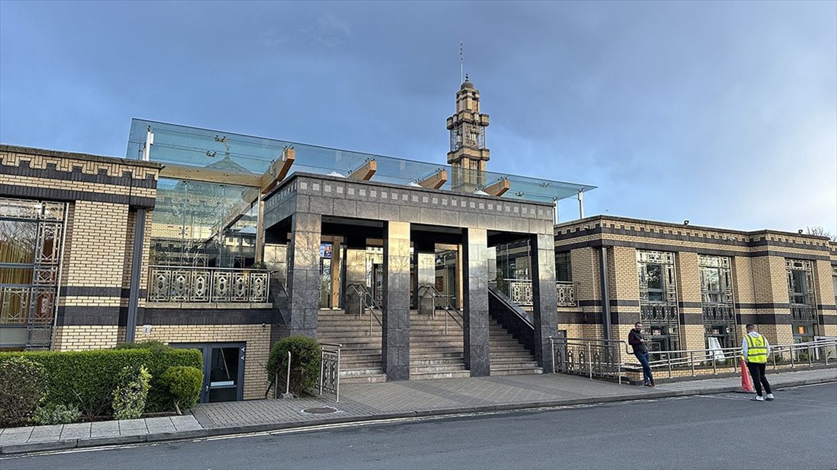 İrlanda'nın başkenti Dublin'deki Müslümanlar, her ramazan düzenlenen iftar programlarında bir