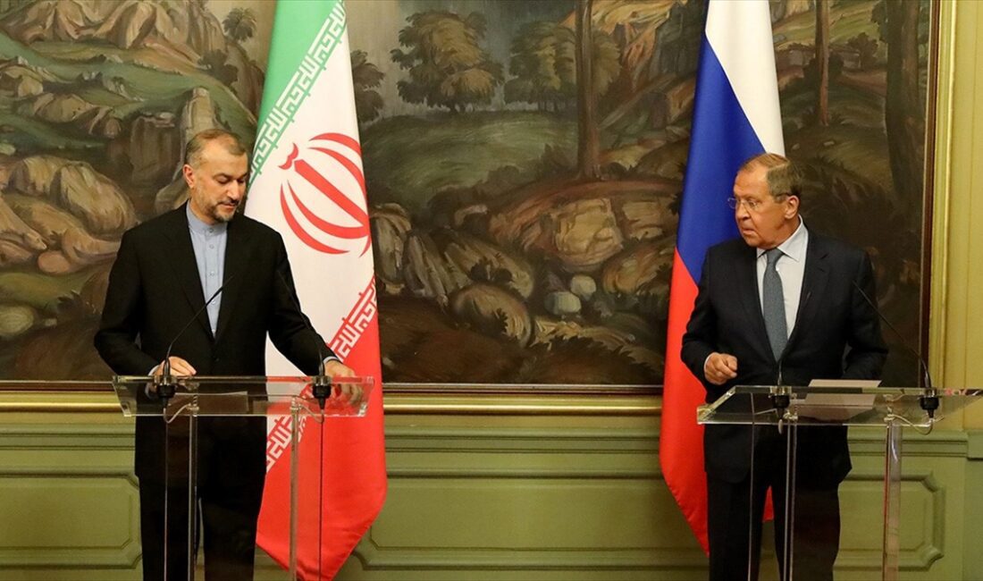 Rusya Dışişleri Bakanı Sergey Lavrov, İranlı mevkidaşı Hüseyin Emir Abdullahiyan
