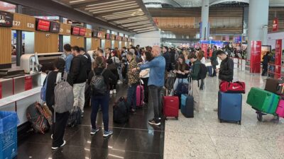 Sabiha Gökçen Havalimanı, Ramazan Bayram'ı tatili boyunca 6 bin 21