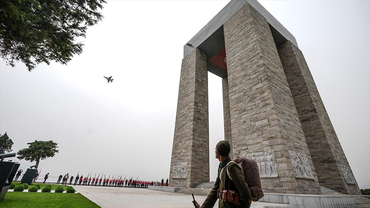 Çanakkale Kara Savaşları'nın 109. yılı dolayısıyla Türkiye'nin yanı sıra çok