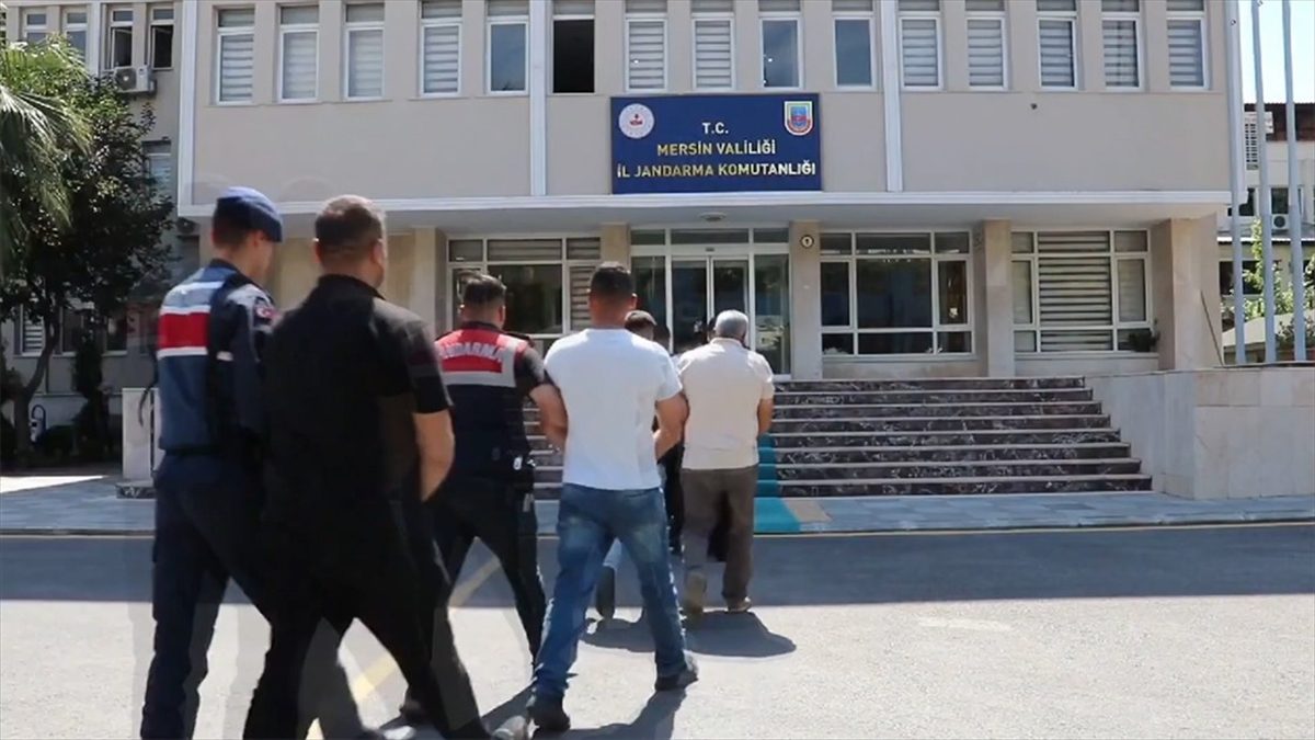 İçişleri Bakanı Ali Yerlikaya, siber suçlarla mücadele kapsamında gerçekleştirilen Sibergöz-33
