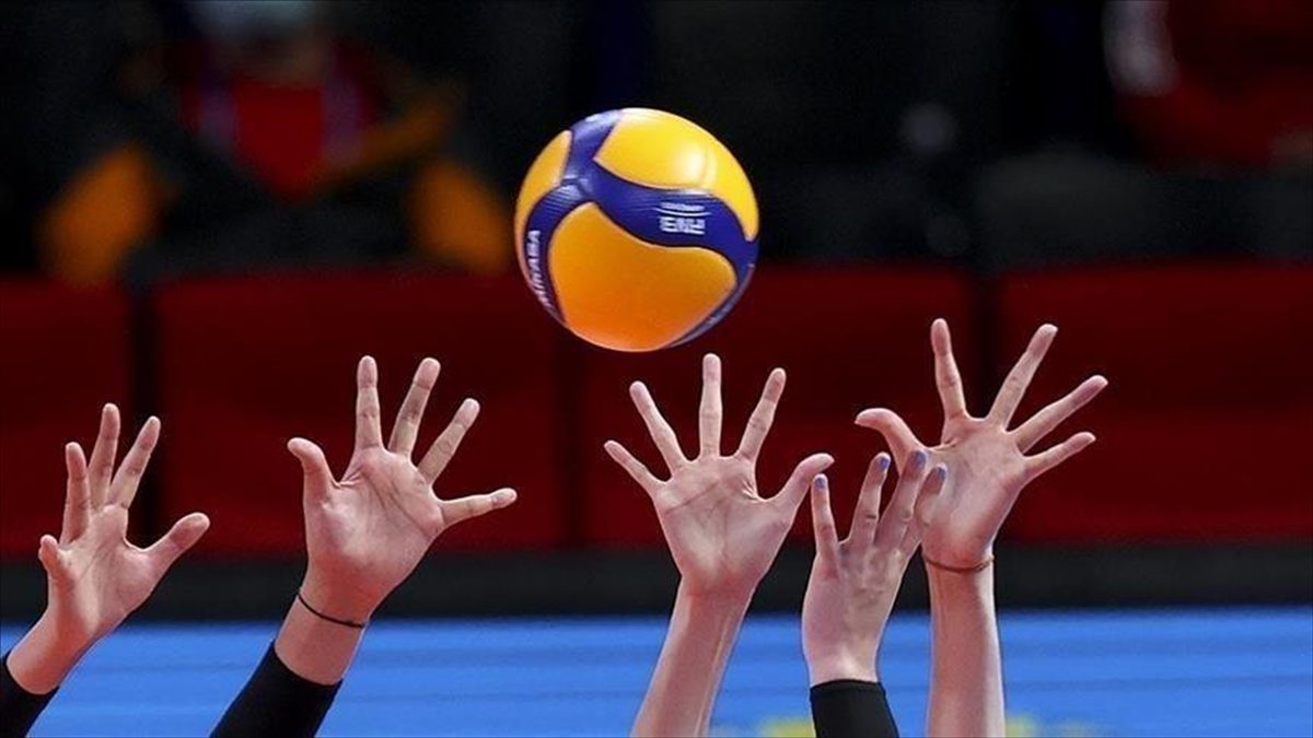 Voleybol Vodafone Sultanlar Ligi'nde Fenerbahçe Opet ile Eczacıbaşı Dynavit'in karşı