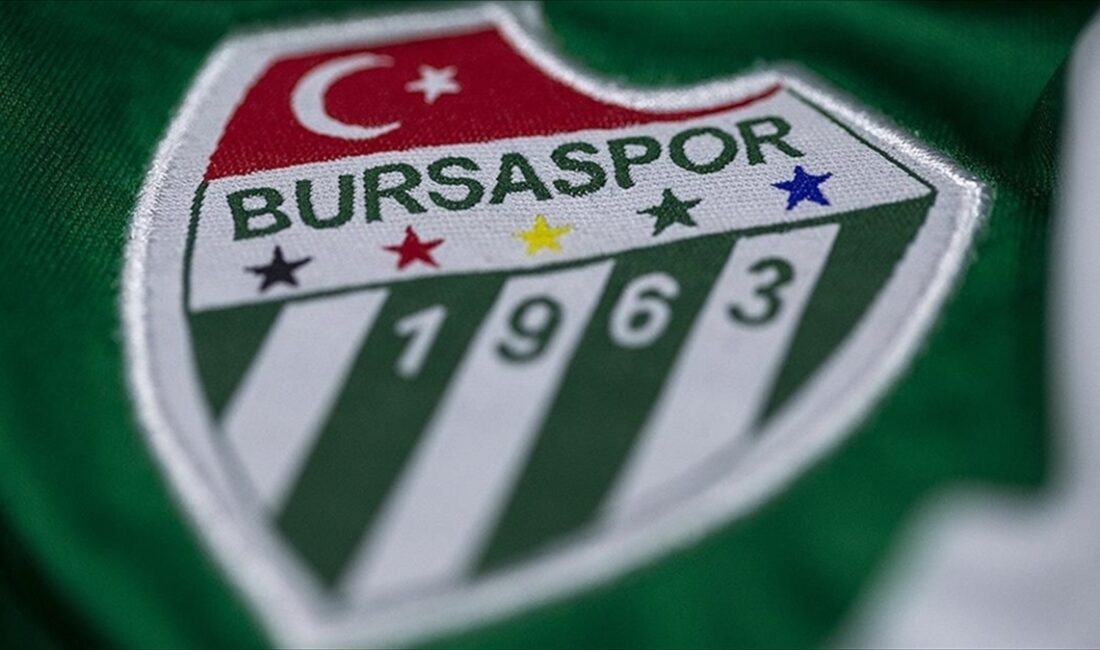 Türk futbol tarihinde Süper Lig şampiyonluğu yaşamış bir takım ilk