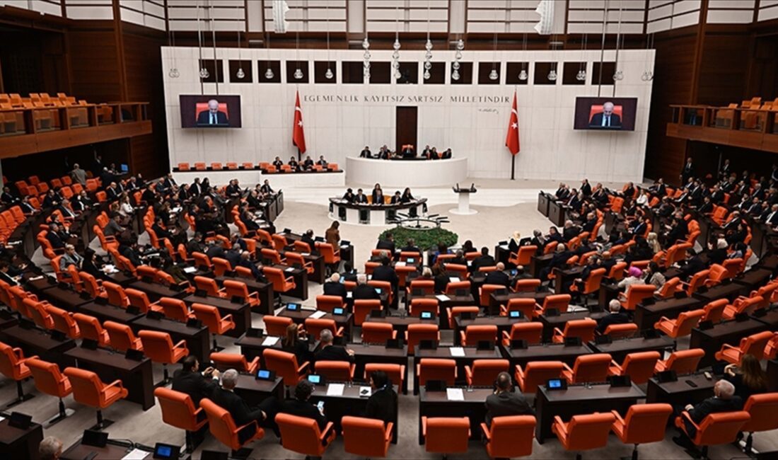 Yerel seçimlerde 4 milletvekilinin belediye başkanı seçilmesiyle CHP'nin sandalye sayısı