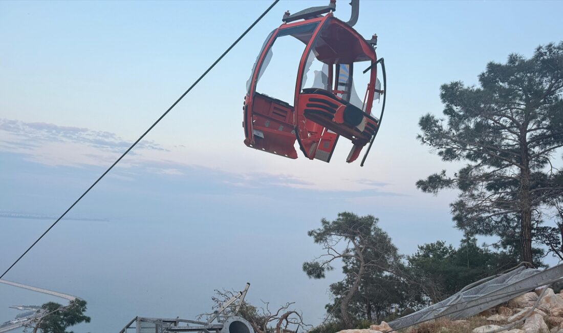 ANTALYA (AA) – Antalya Cumhuriyet Başsavcılığının Sarısu mevkisindeki Tünektepe Teleferik
