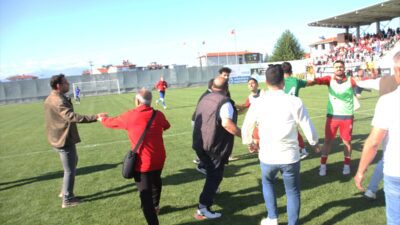 - Yaşanan kavgada Serik Belediyespor Kulübü Müdürü Erhan Kaş yaralandı