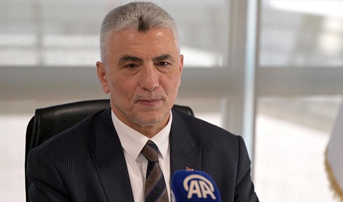 Ticaret Bakanı Ömer Bolat, hizmet ihracatında yıl sonu hedefi olan