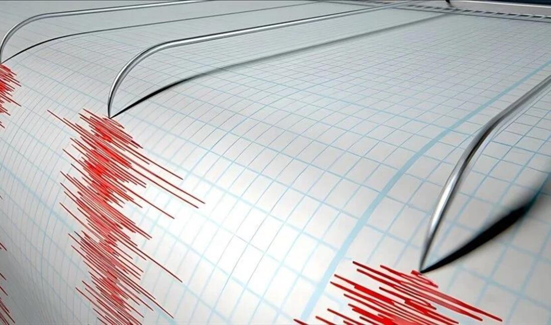 Tokat'ın Sulusaray ilçesinde 4,7 büyüklüğünde deprem meydana geldi.