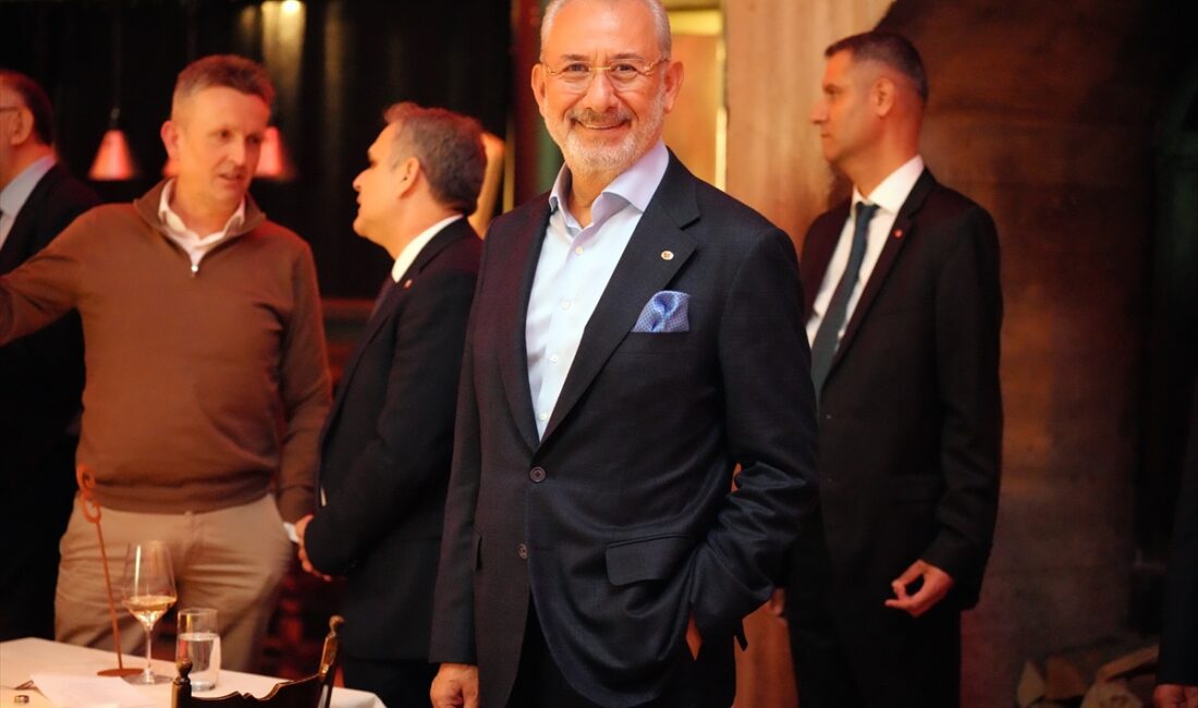 İSTANBUL (AA) – Tosyalı Holding, Tube & Wire Fuarı'nda, hem