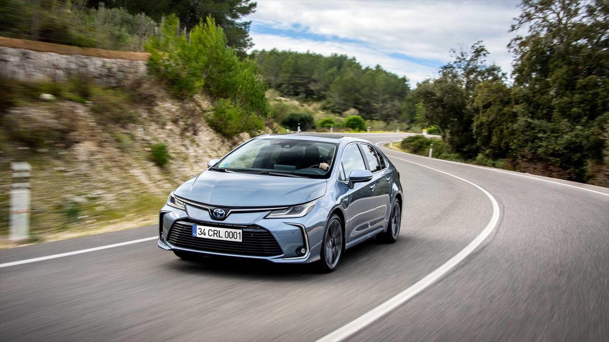 Toyota, Türkiye'de ilk 3 ayda 8 bin 532 adetlik tam