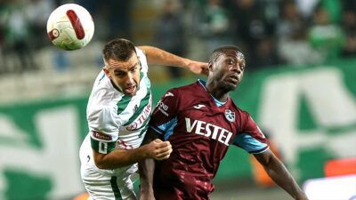 Trendyol Süper Lig'in 31. haftasında Trabzonspor, deplasmanda TÜMOSAN Konyaspor'u 3-1
