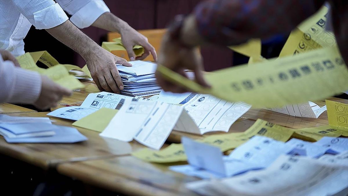 31 Mart'taki Mahalli İdareler Genel Seçimleri'nde CHP, DEM Parti ve
